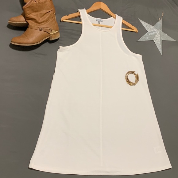 New- White M Tobi Dress - Engagement or Shower🥂 - Picture 7 of 9